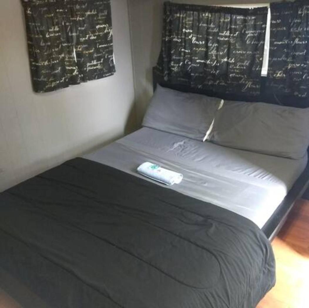 Apartamento Co-Ed Dorm With Fantastic Patio! Ewing Exterior foto