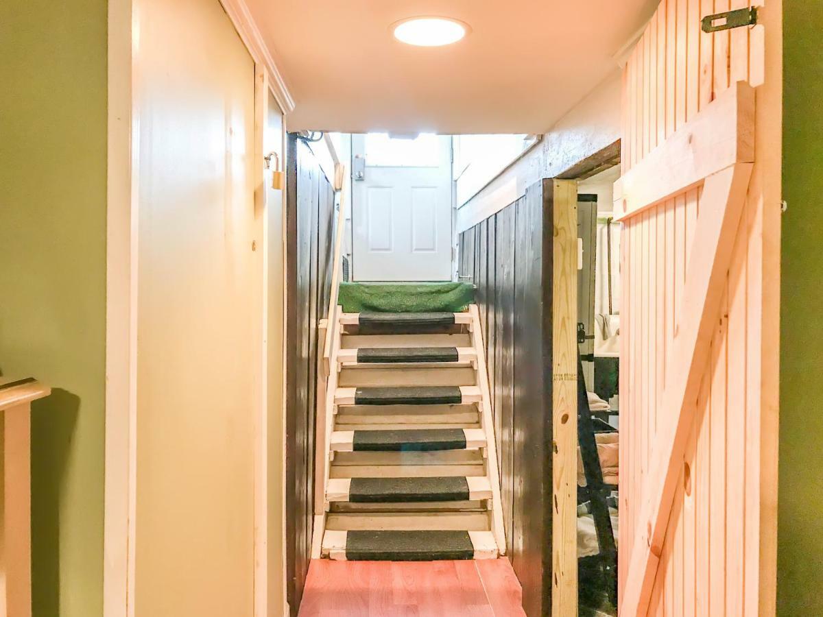 Apartamento Co-Ed Dorm With Fantastic Patio! Ewing Exterior foto